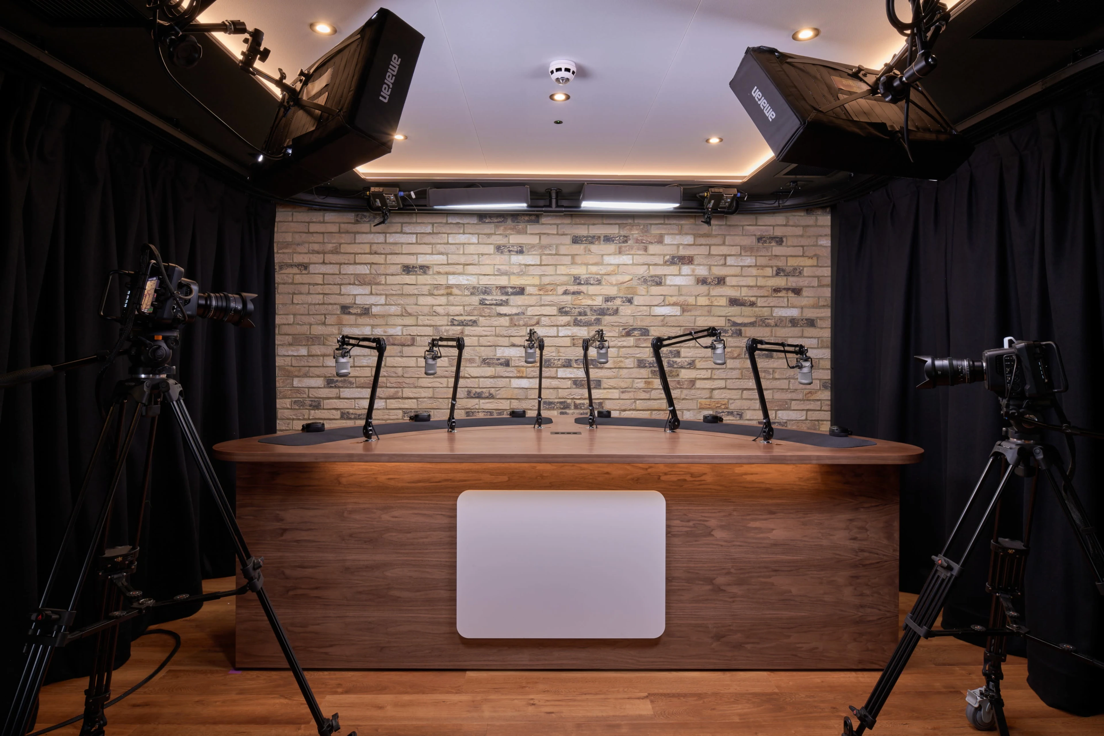 SoundSphere Studios professional recording setup